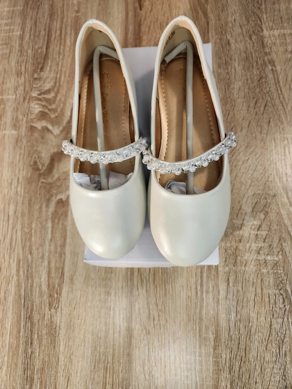 Dream Pairs Little Kid Serena-100-Ivory Girl's Mary Jane ballerina flat shoes.